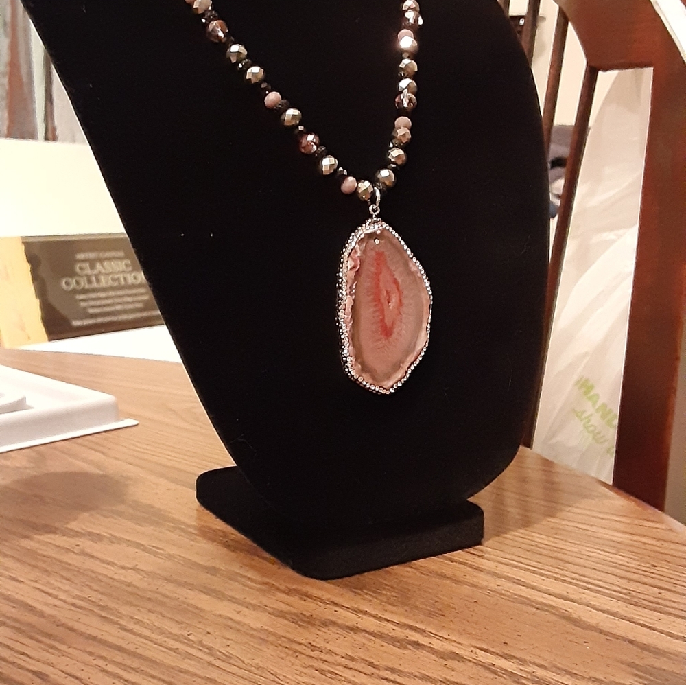 Handcrafted bead and Agate slice